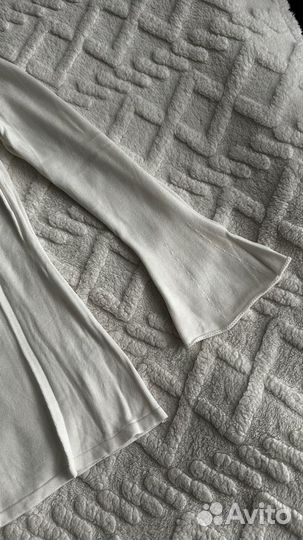 Трикотажная кофта женская