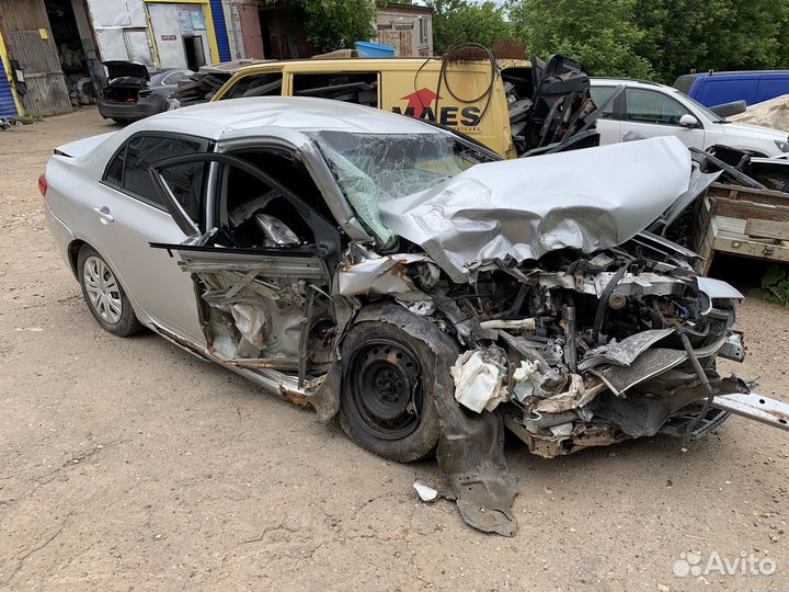 В разборе Тойота Королла 150 Toyta Corolla 150