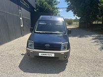 Ford Tourneo Connect 1.8 MT, 2006, 380 000 км, с пробегом, цена 670 000 руб.