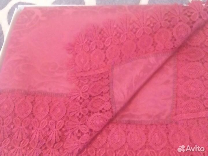 Скатерть новая прямоугольная