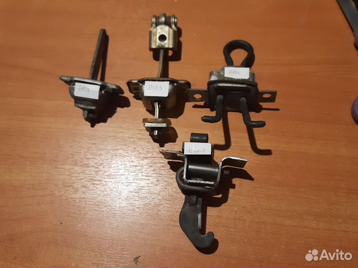 Ограничители двери