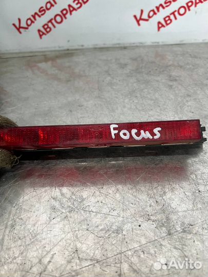 Стоп-сигнал Ford Focus 2006