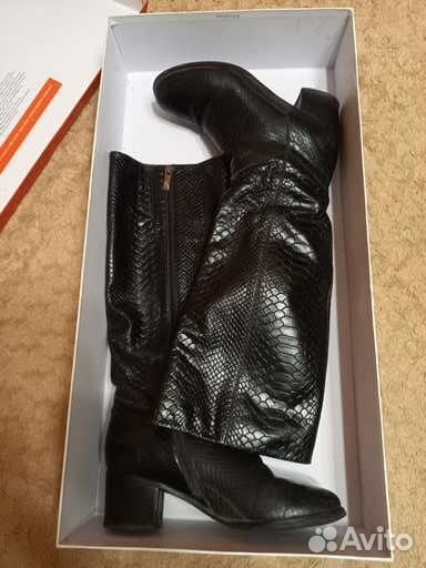 Осенние кожаные сапоги