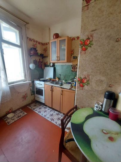 Комната 18 м² в 2-к., 2/3 эт.