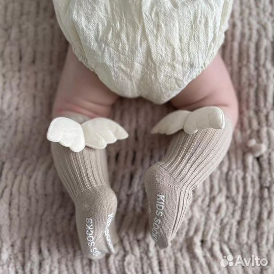 Новые носочки с крыльями (0-1 год)