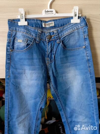 Джинсы и шорты на мальчика подростка 158-164