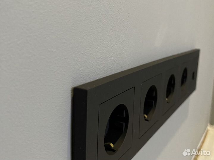 Электрик. Услуги электрика. Штробление