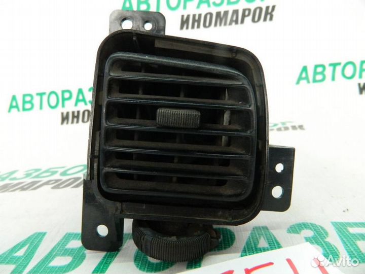 Дефлектор воздушный для Nissan Pulsar 5 1995-2000