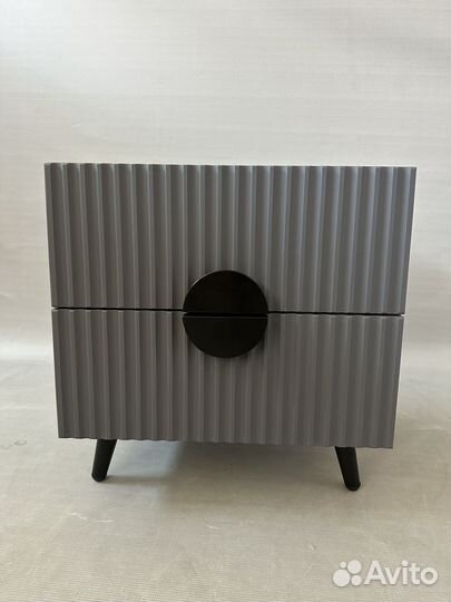 Тумба прикроватная