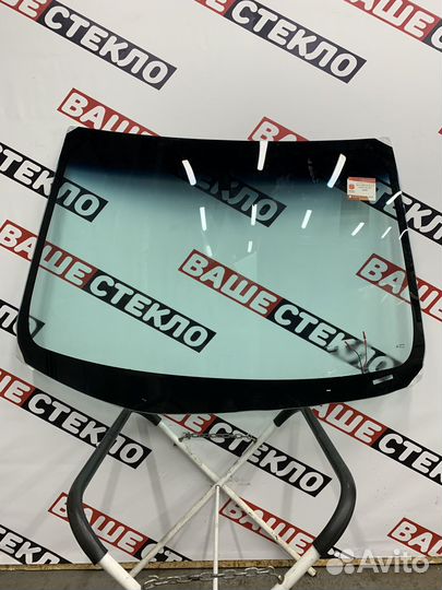 Лобовое стекло Lexus GS300 3