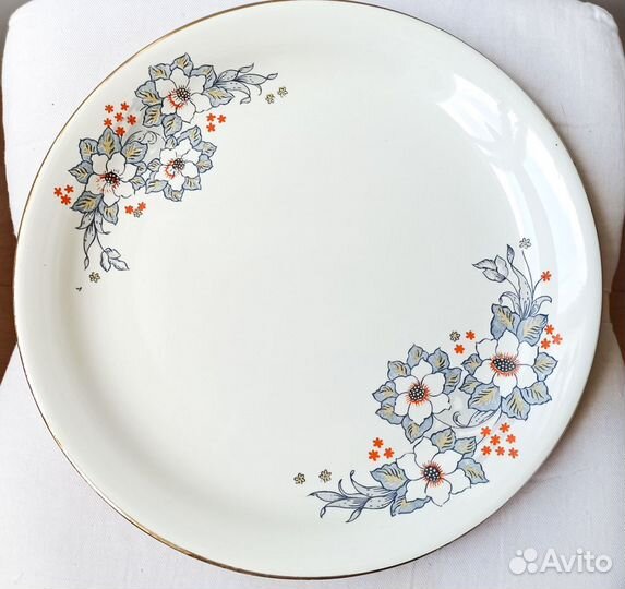 Блюдо, диаметр 35см. Новое