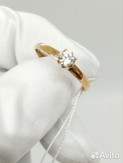 Золотое кольцо 585 пробы 17 размер