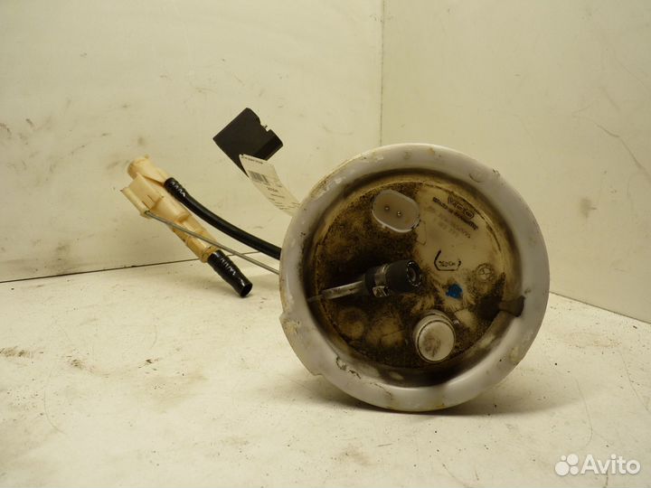 BMW 5 E39 1998 2.5 D датчик уровня топлива