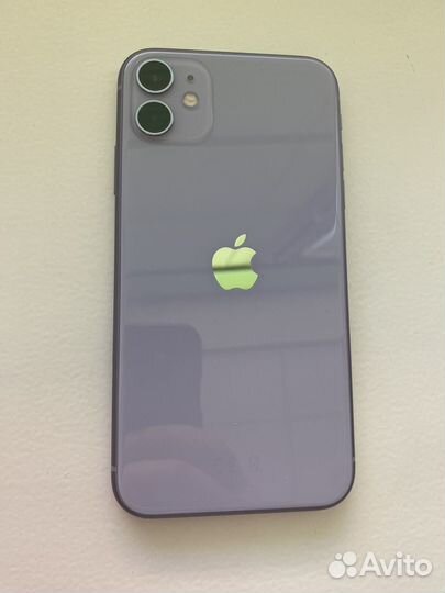 iPhone 11, 64 ГБ