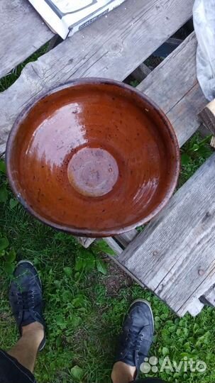Глиняный горшок