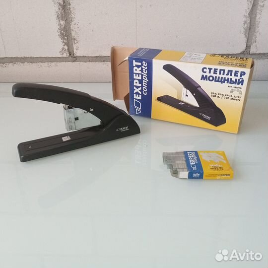 Настольный степлер Heavy Duty до 100 листов и скоб