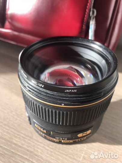 Объектив Nikon 85 f/1.4 Japan