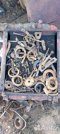 Радиатор на трактор с эксковатора