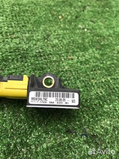 Датчик подушки безопасности передний Honda Civic