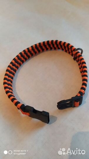 Ошейник из паракорда