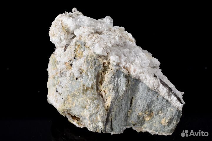 Друза кристаллов. Брукит, кальцит, альбит.Лот№786