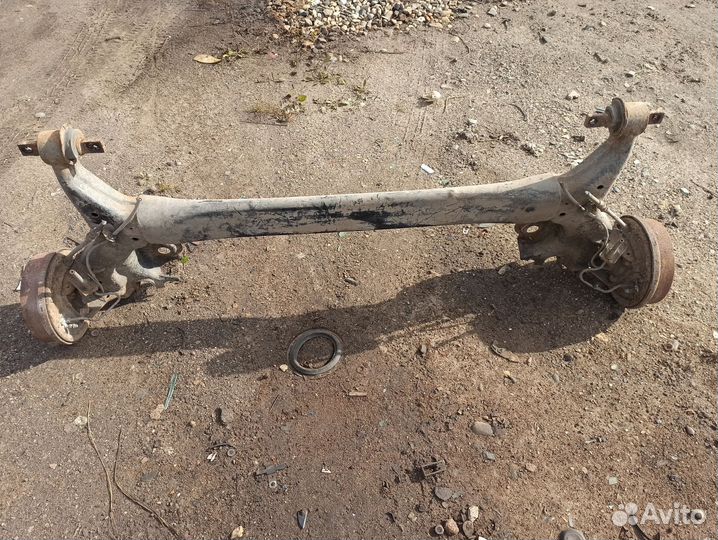 Балка задняя Mitsubishi Colt Z30