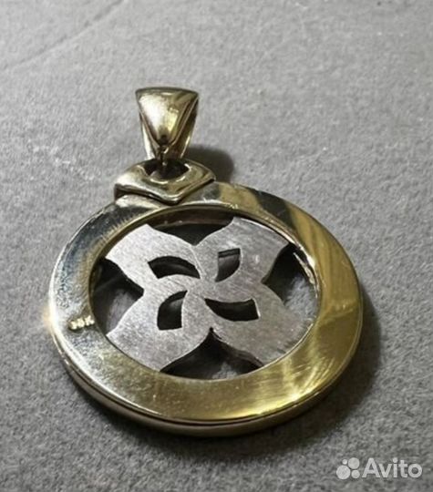 Золотая подвеска