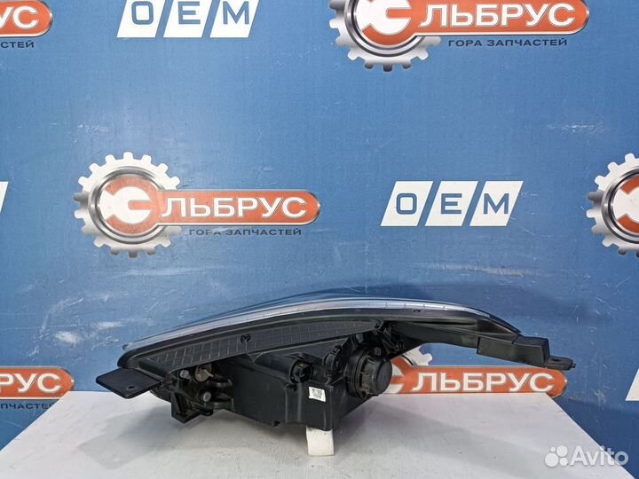 Фара правая Hyundai Creta 1 GSR 2015-2021