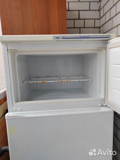 Холодильник атлант на запчасти