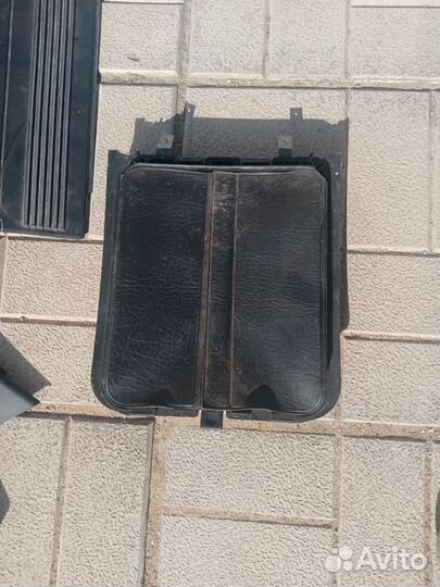 Декоротивная крышка на двигатель 2.6 или 2.8