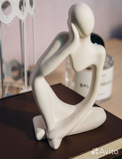 Скандинавская статуэтка 