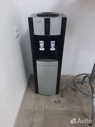 Кулер для воды напольный бу