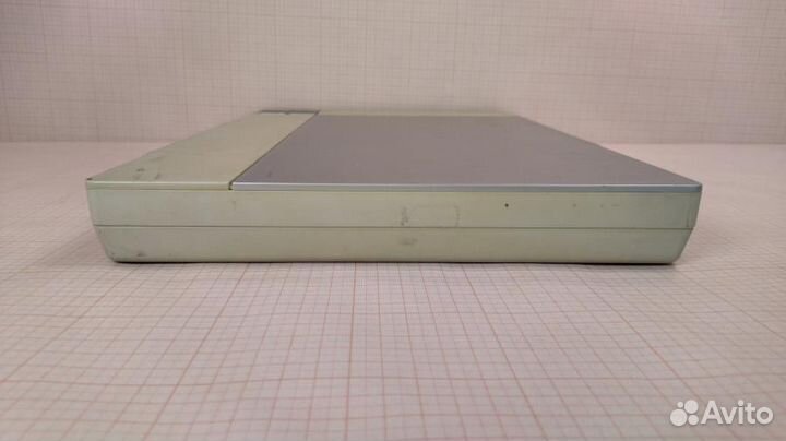 Сканер планшетный epson perfection V10, б/у