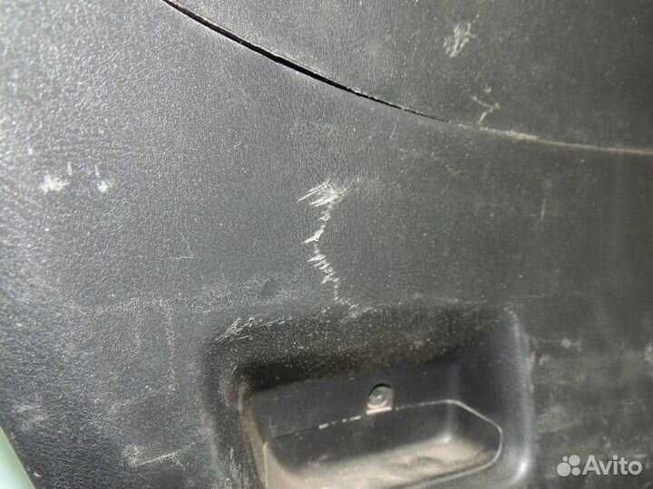 Обшивка двери багажника Honda Civic 5D