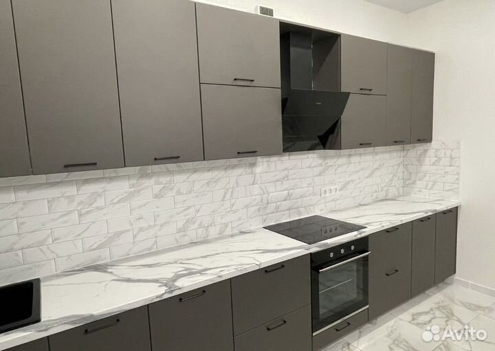 Кухня угловая серая