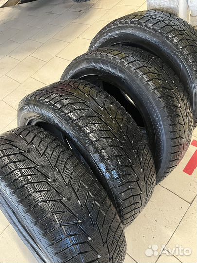 Hankook Winter I'Cept IZ2 205/55 R16 94T