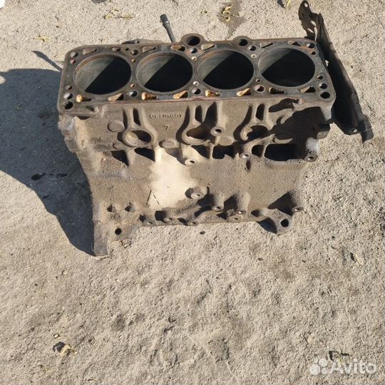 Блок двигателя Volkswagen Passat B3