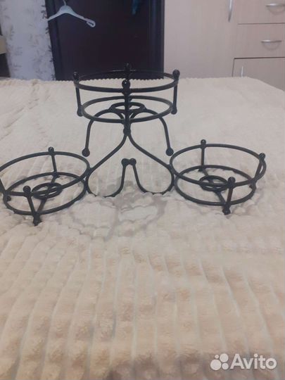 Подставка для цветов на подоконник