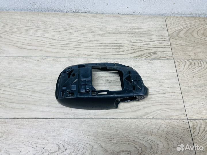 Корпус правого зеркала Toyota Camry 40 дорест