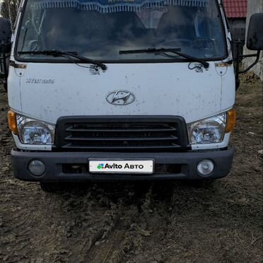 Бортовой грузовик Hyundai HD72 с КМУ UNIC, 2007