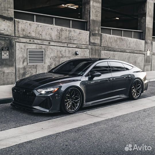 Кованые диски R22 5x112 на Audi RS6 RS7