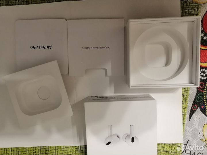 Коробка от наушников AirPods PRO with Magsafe