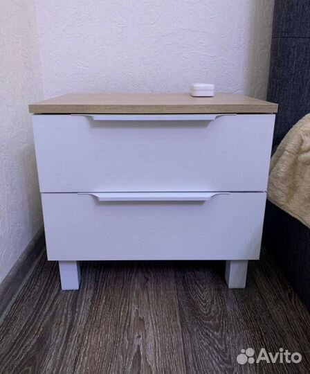 Тумбы новые