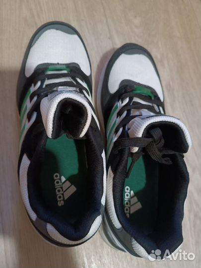 Кроссовки adidas торшен