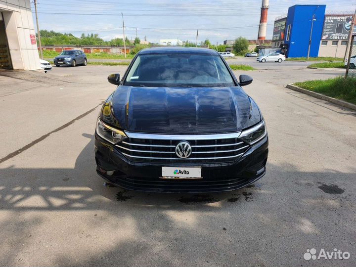 Volkswagen Jetta, 2020