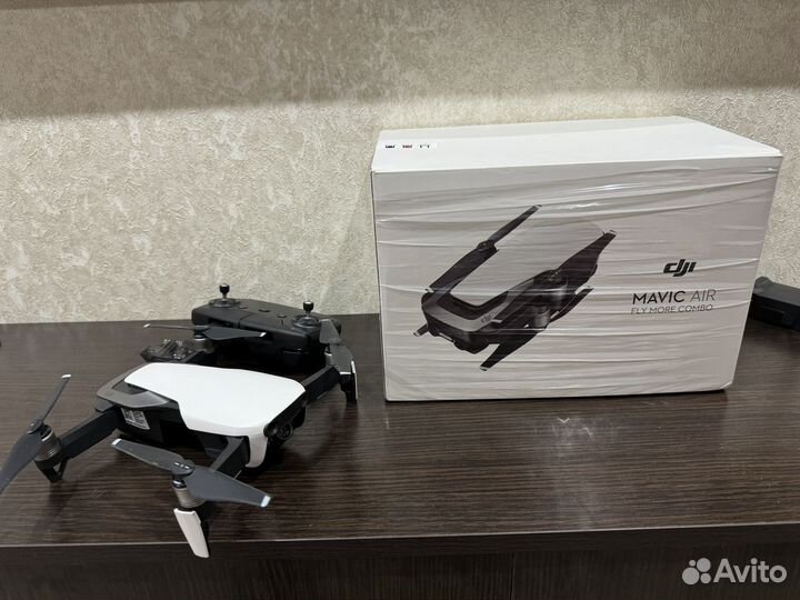 Квадрокоптер dji mavic air