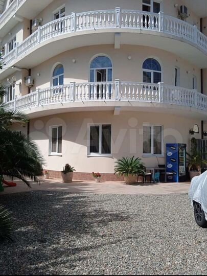 Дом 450 м² на участке 10 сот.