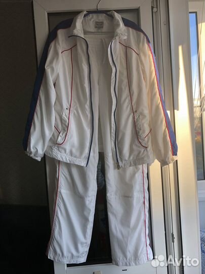 Спортивный костюм