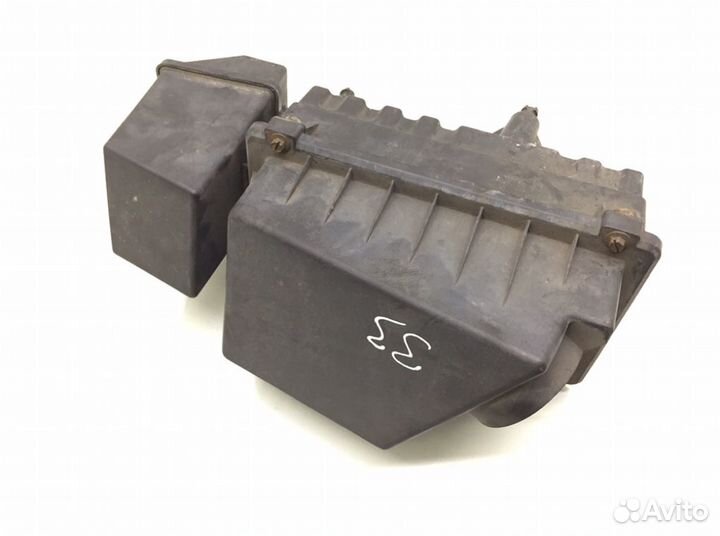 Корпус воздушного фильтра Ford Focus 1 1.8 I 1999