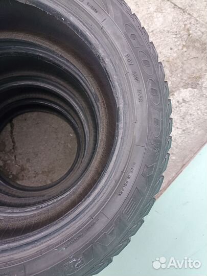 Goodyear UltraGrip Extreme 205/55 R16 91